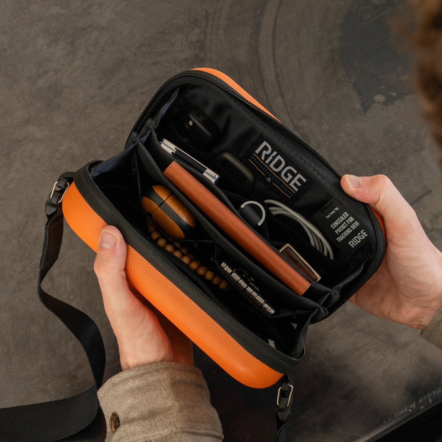 Hardshell Sling - Basecamp Orange